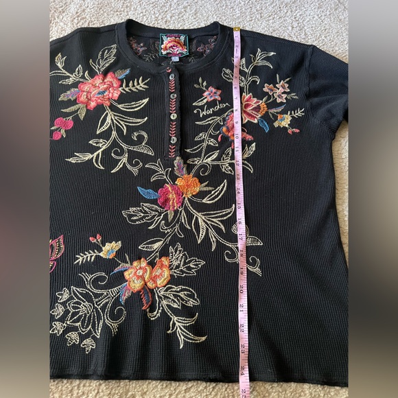 Johnny Was Taline M Floral Heavily Embroidered Thermal Black Cotton Henley Top - Picture 15 of 16